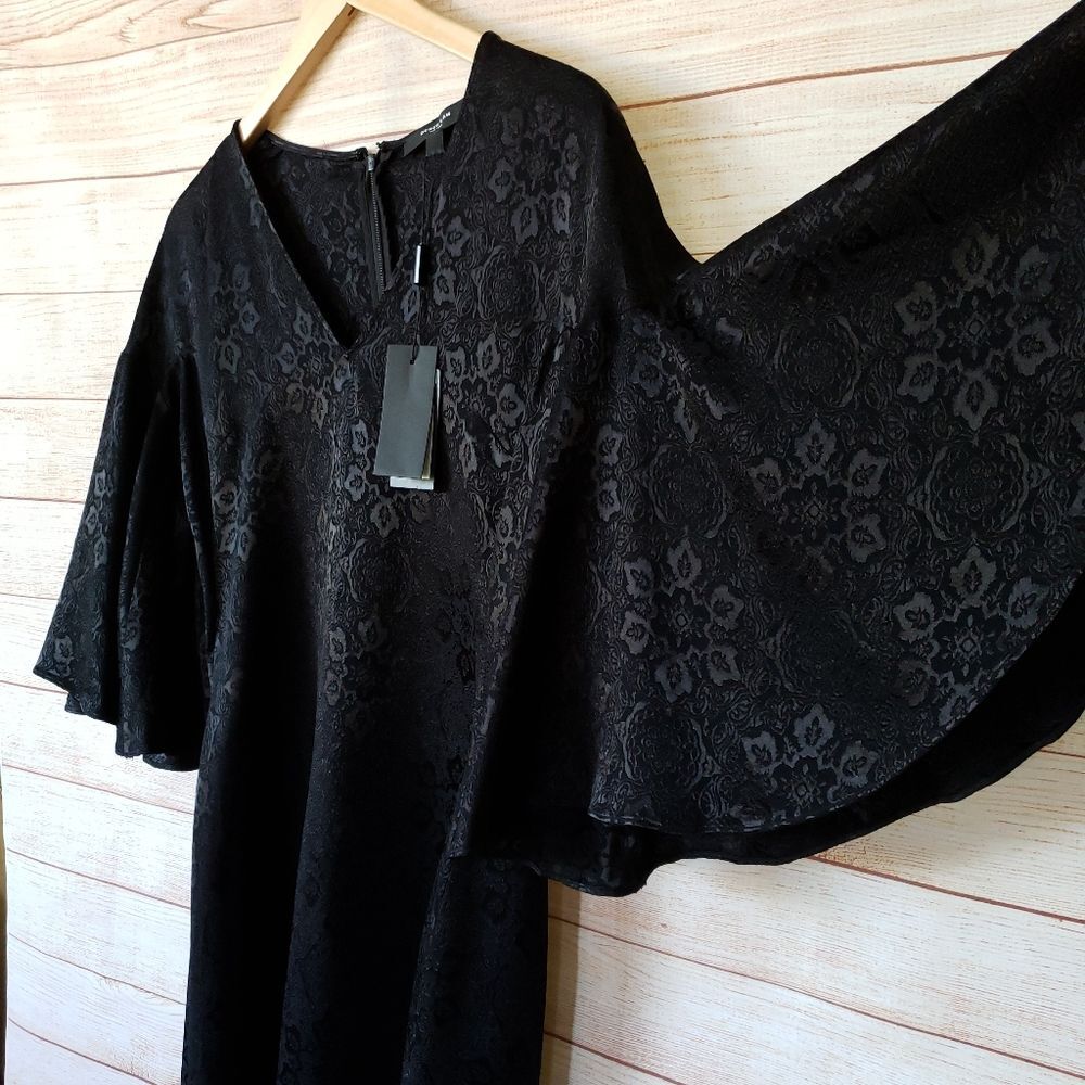 Derek Lam Jacquard Shift Bell Sleeves Dress in Black V-Neck Women's Size 42 - Picture 4 of 9